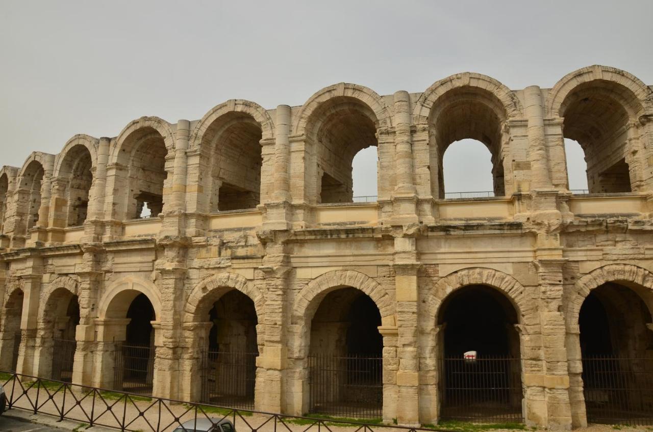 La Pitchoun Des Arenes Villa Arles Ngoại thất bức ảnh